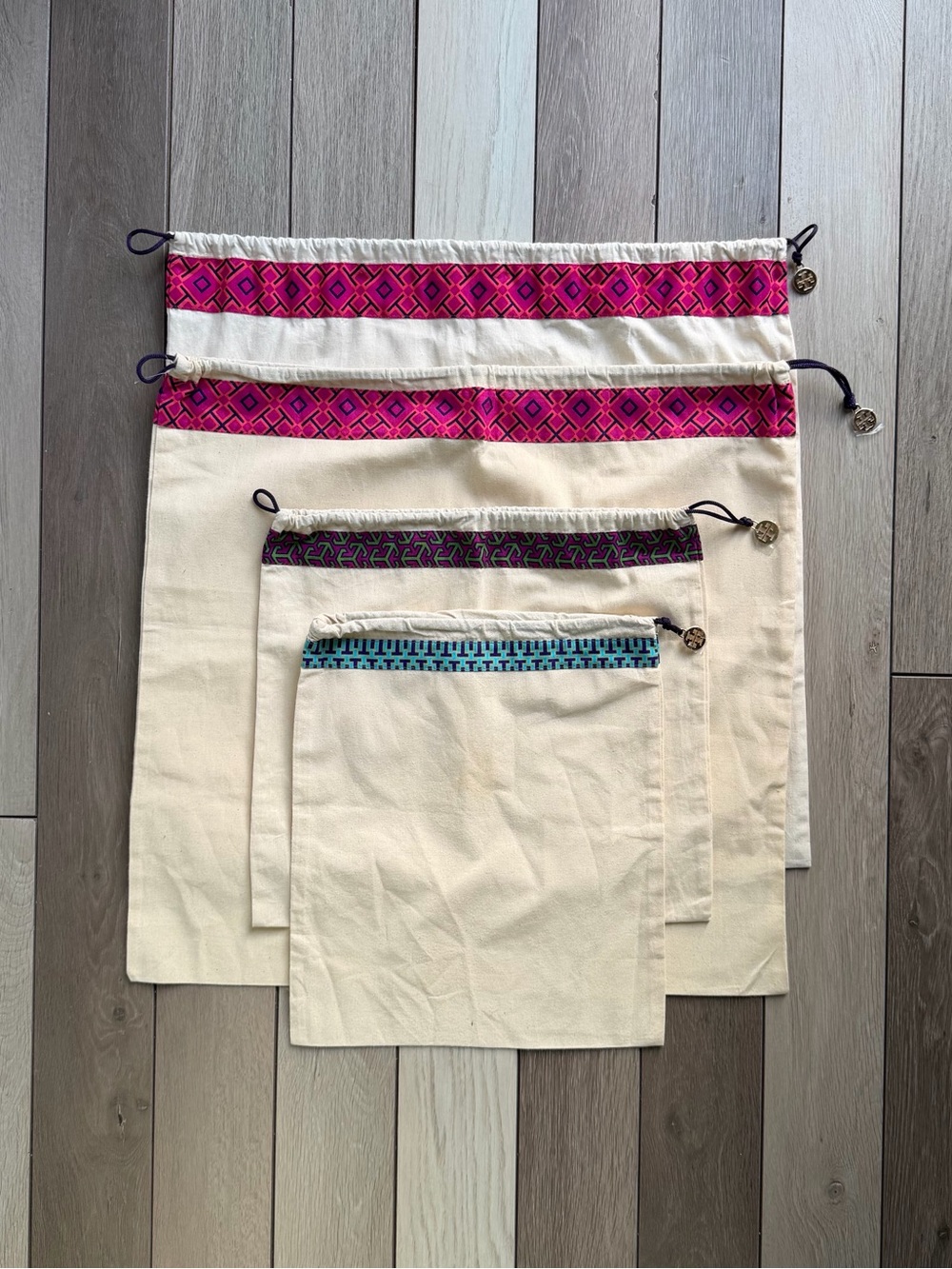 Tory Burch Set of 4 Cream Drawstring Bags